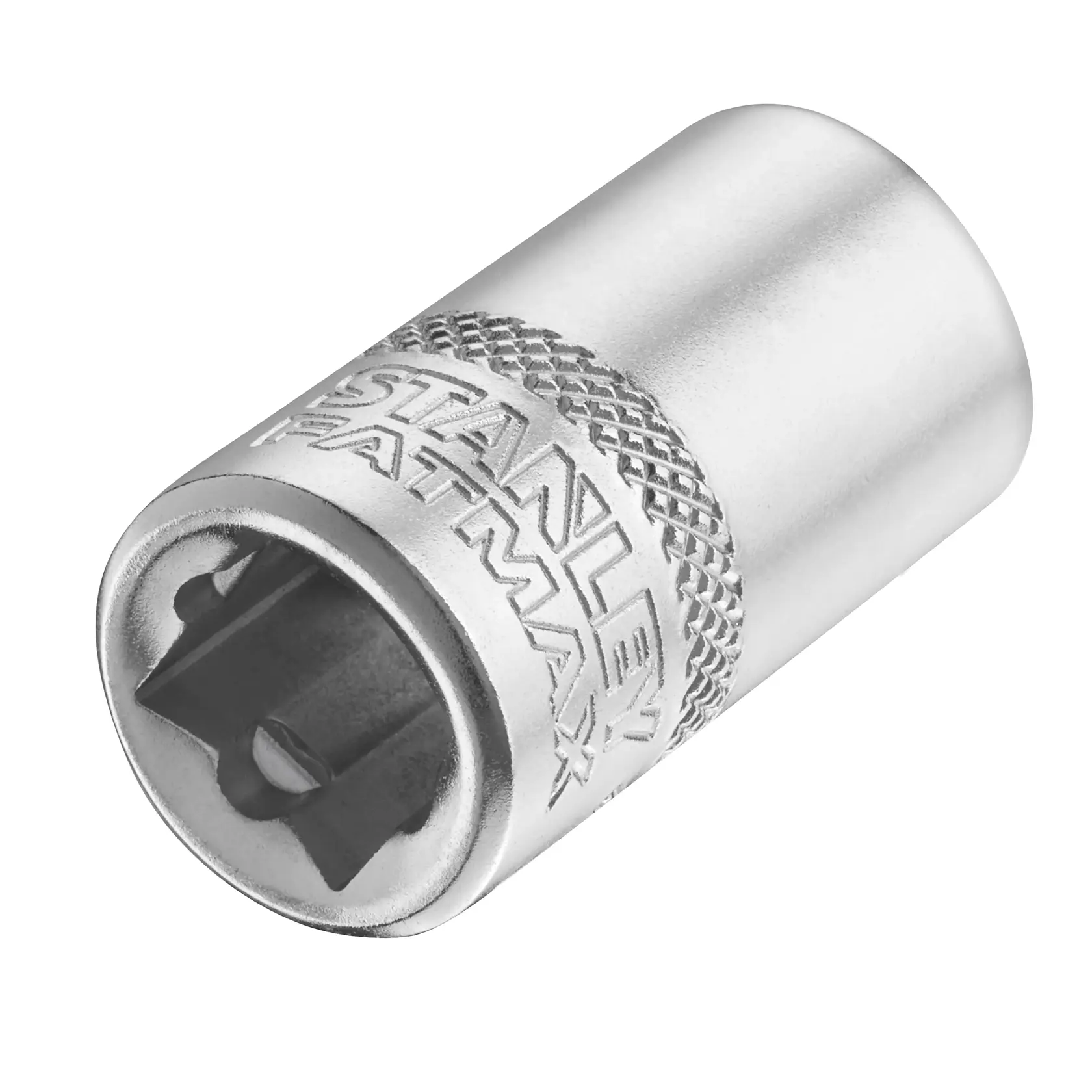 STANLEY Steckschlüssel, SKU FMMT18007-0, Chrom-Finish, Foto aus Winkel auf weißem Hintergrund, kompaktes Werkzeug.